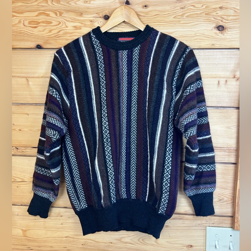 Vintage Men’s Crewneck Sweater in Black, Brown, Purple